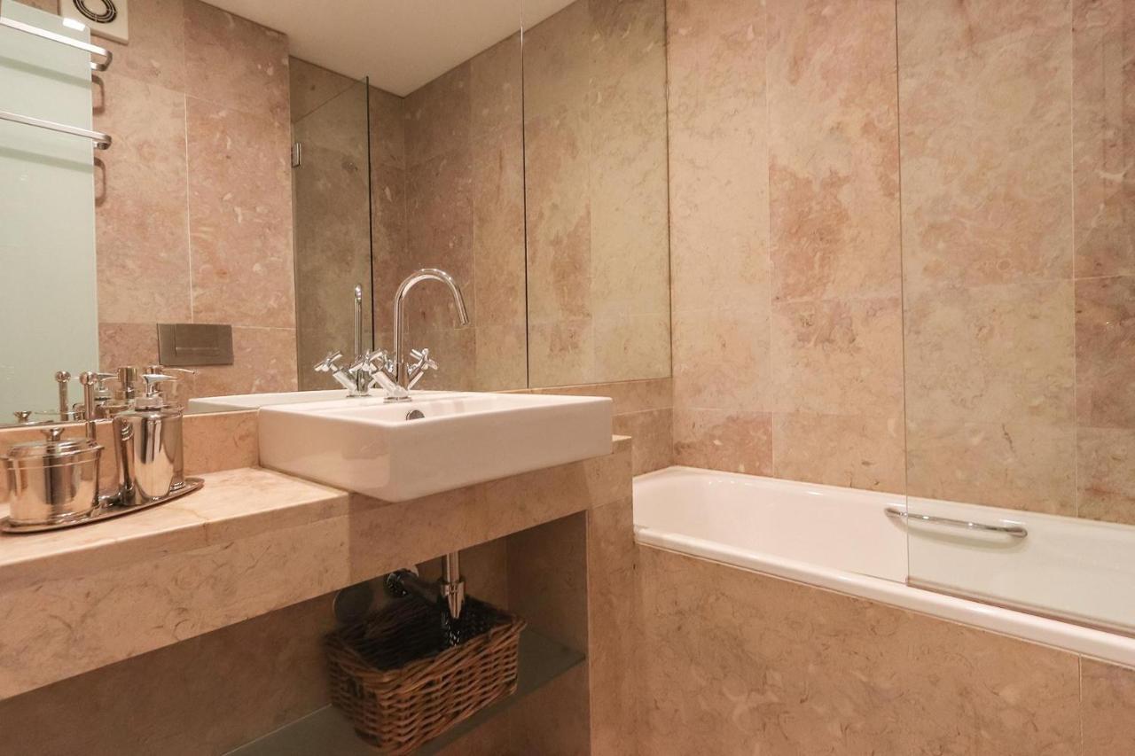 Apartamento Downtown Chiado By Homing Lisboa Exterior foto